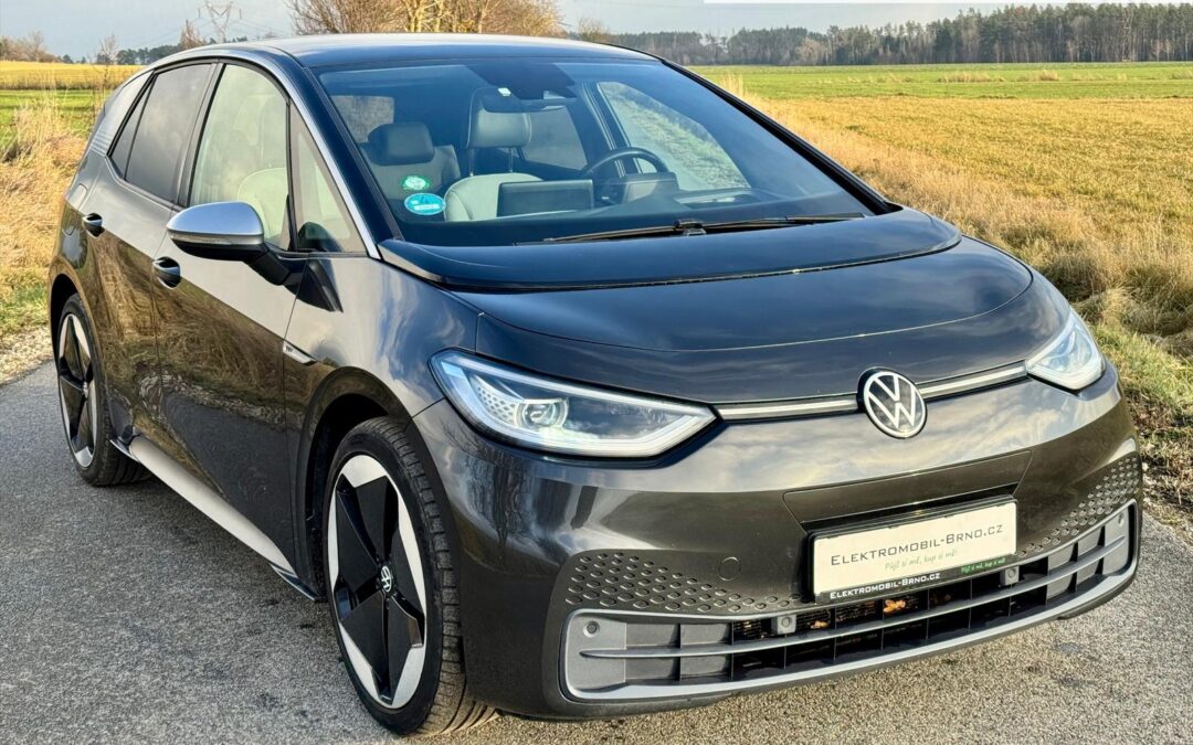 Volkswagen ID.3,  62kWh,SoH 92%, 1ST MAX, Masáže